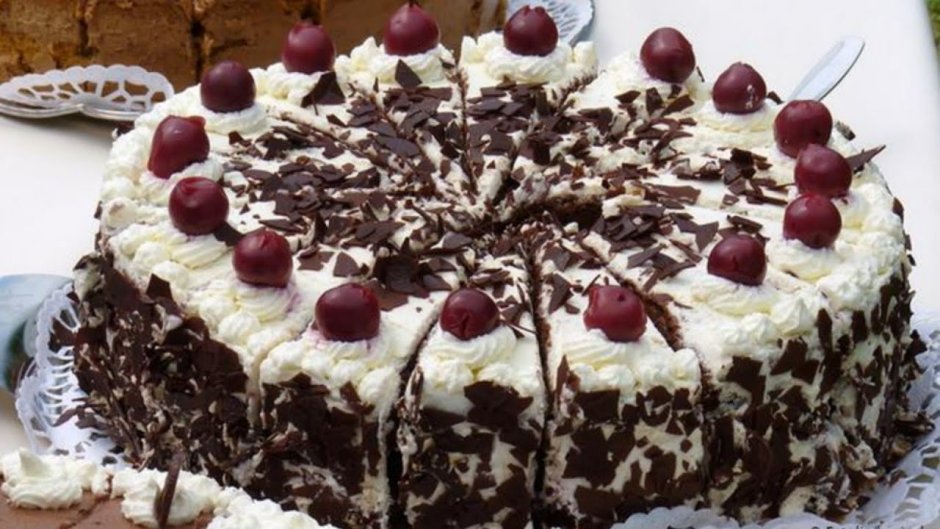 Торт "чёрный лес" (Black Forest Cake)