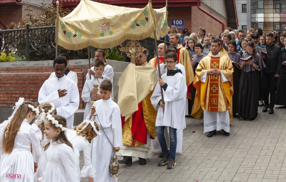 Праздник Corpus Christi в Испании