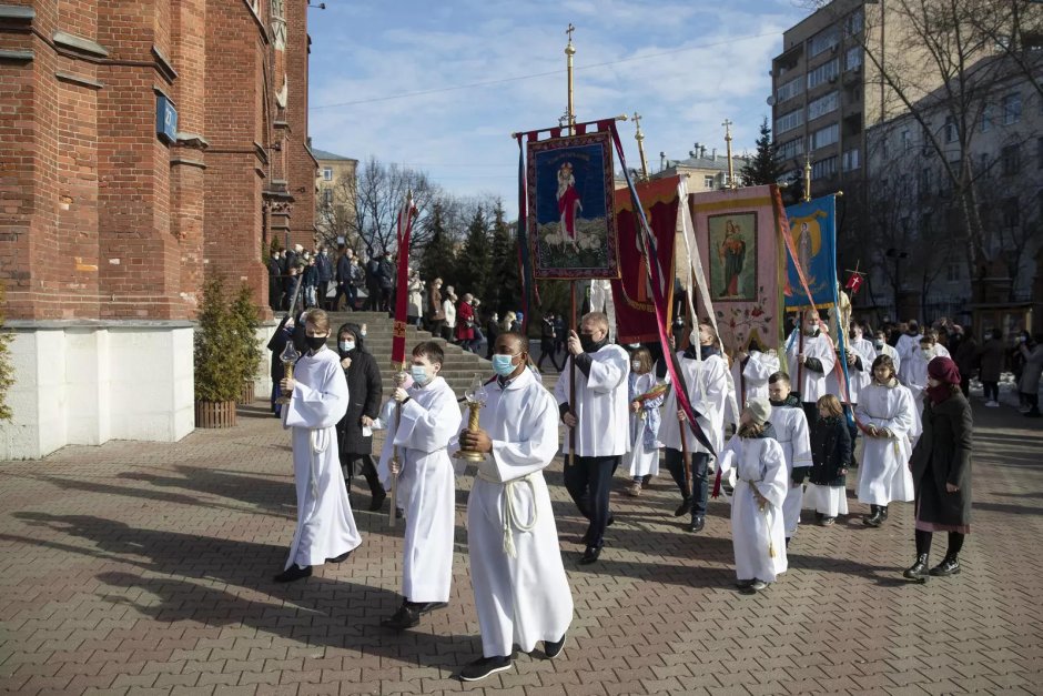 Католики празднуют Пасху