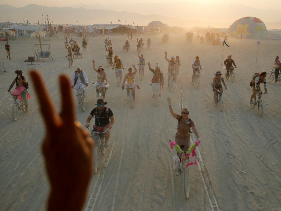Фестиваль в пустыне Burning man