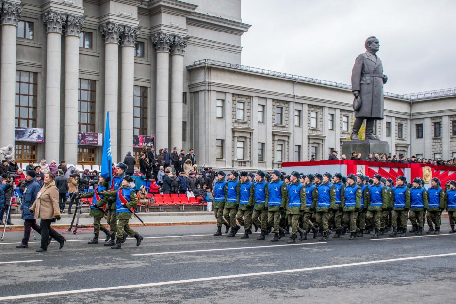 Ветераны мужчина и женщина