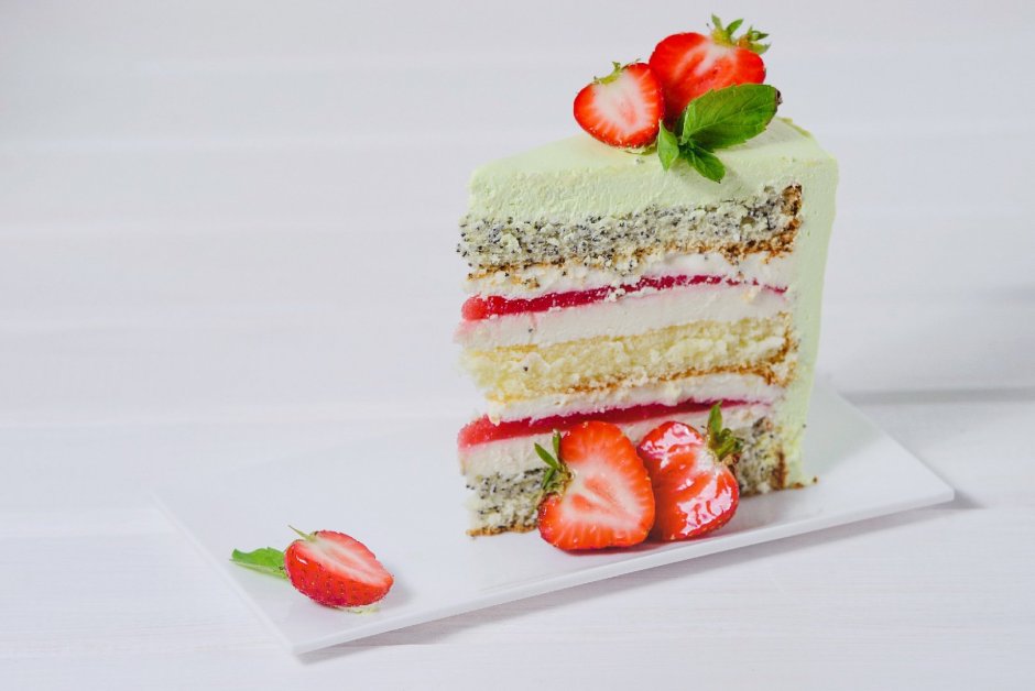 Strawberry Sponge Cake