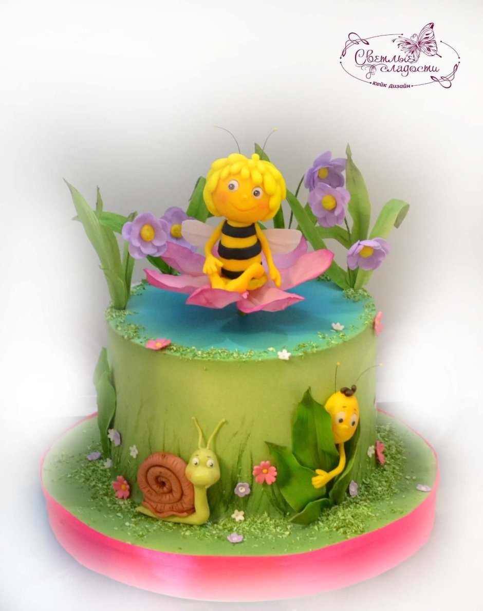 Торт для девочки Пчелка Майя