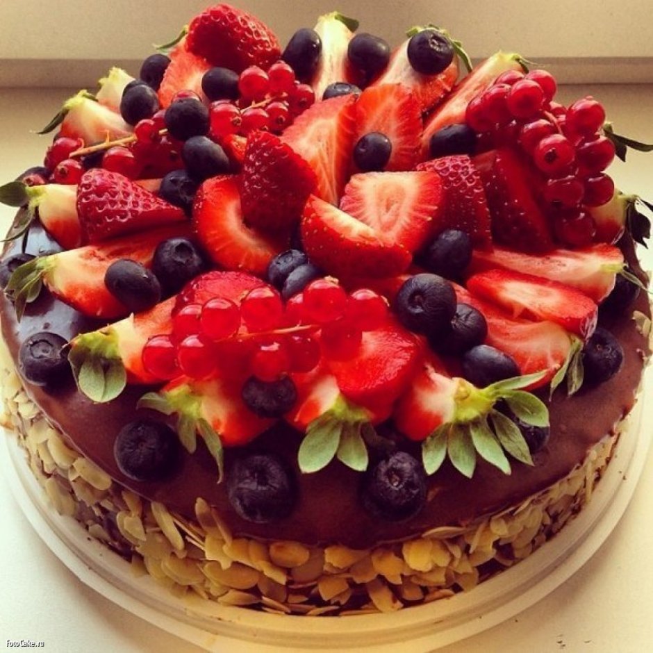 Торт с ягодами