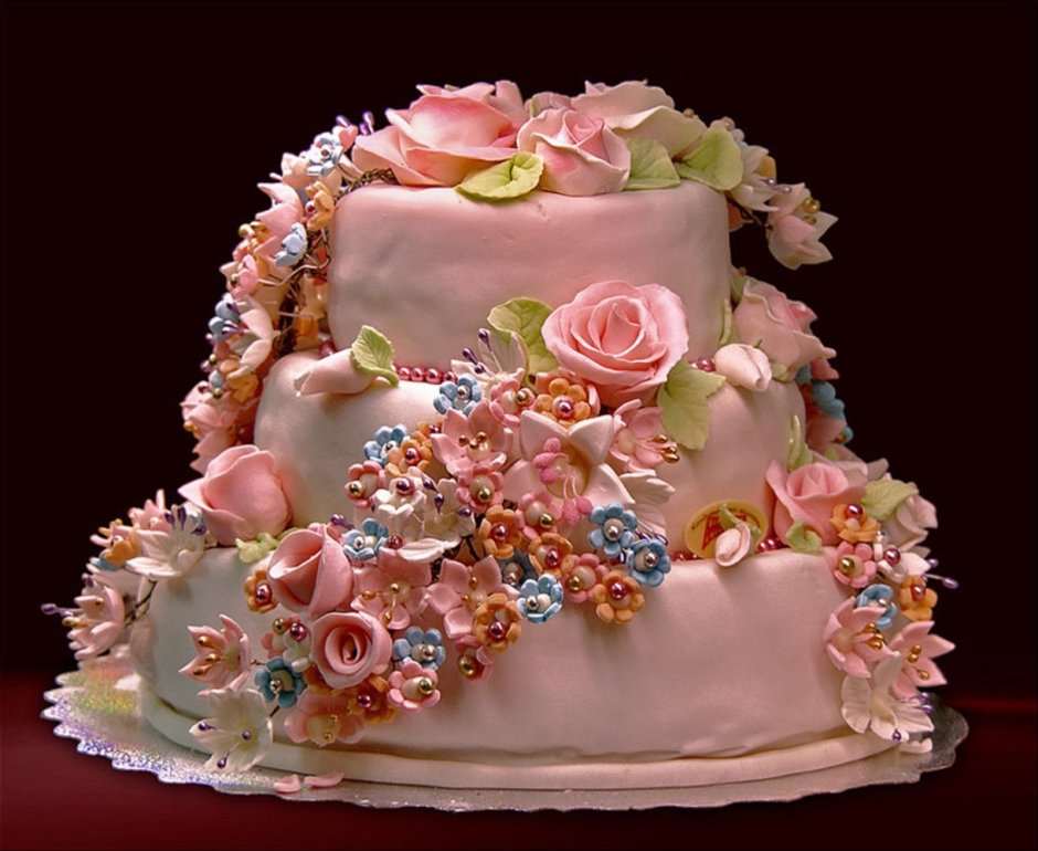 Шикарный торт на день рождения
