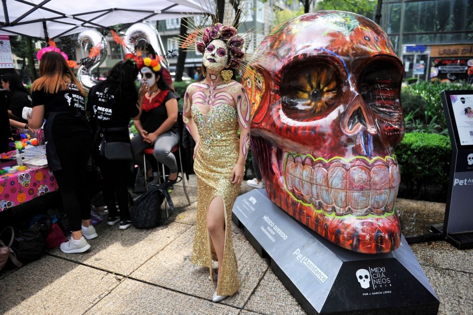 Карнавал в Мексике день мертвых