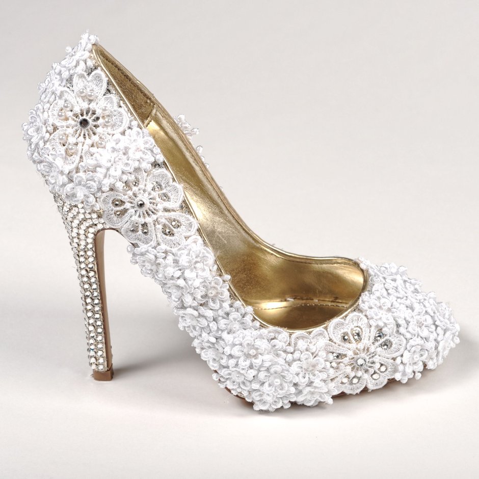Шикарные Свадебные туфли бриллиантами