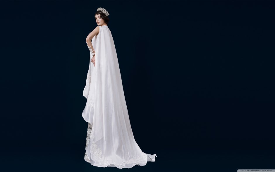 Свадебных платьях 1680х900px