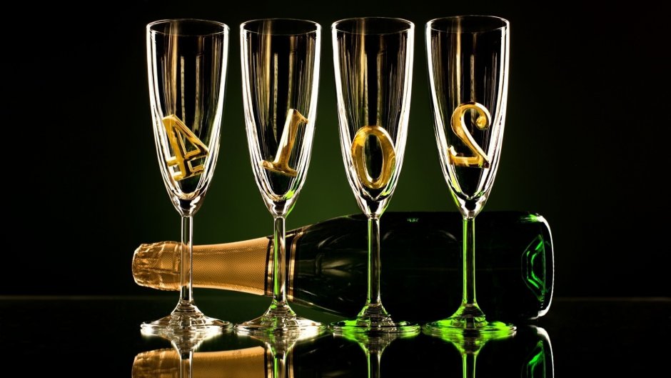 Красивые бокалы для шампанского