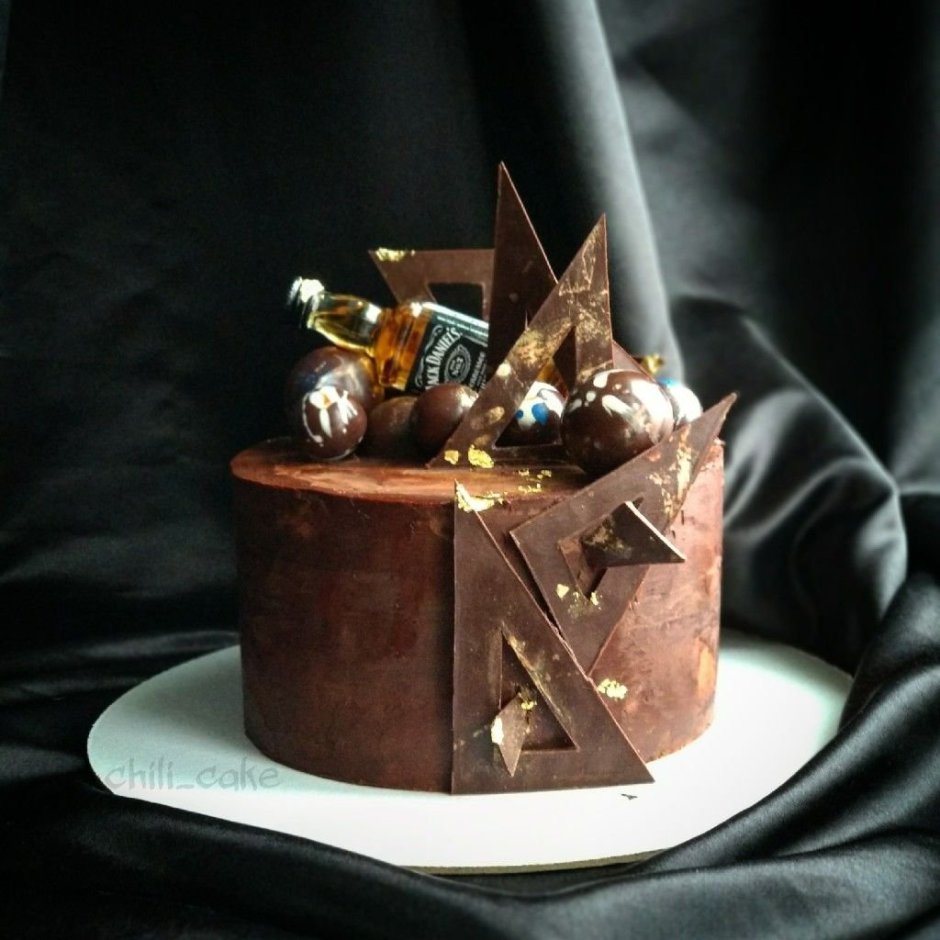 Мужской торт с шоколадом