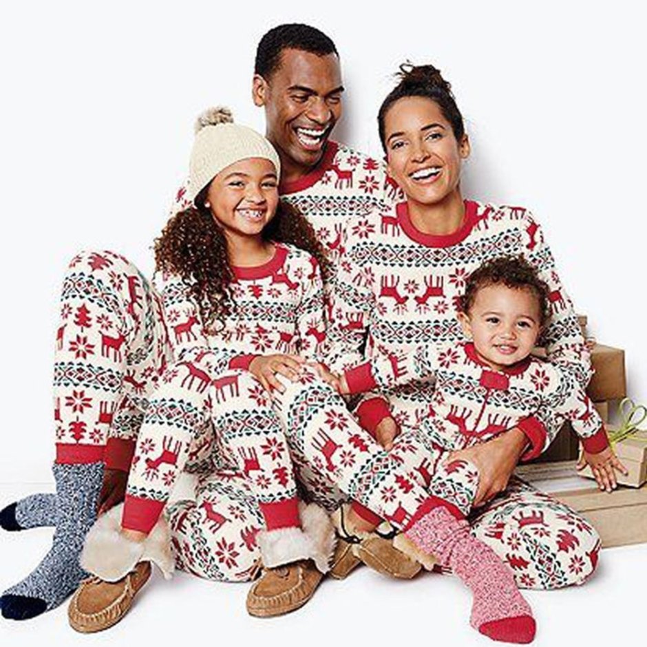 Пижамы для семьи одинаковые на новый год