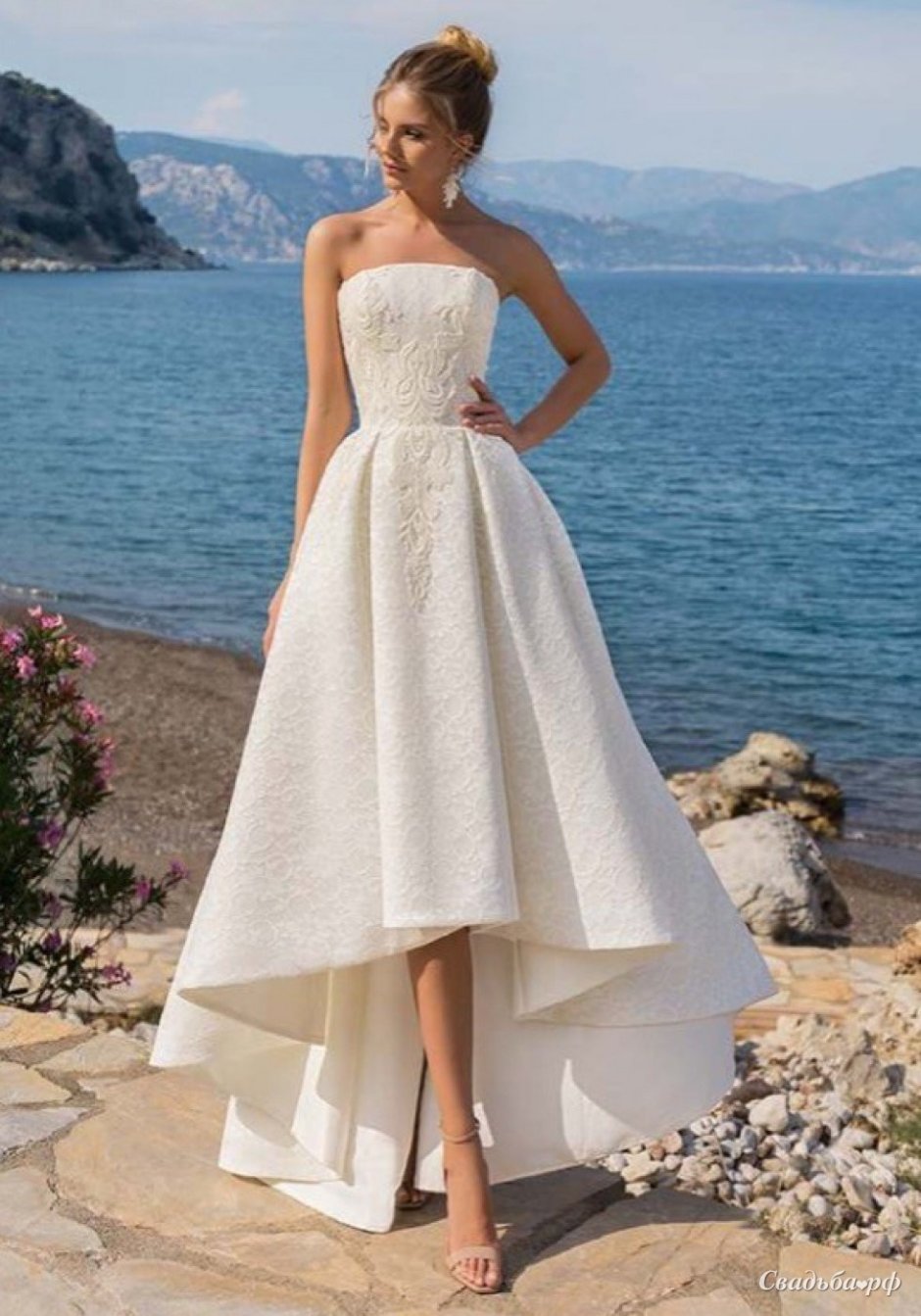 Атласное свадебное платье Изабель