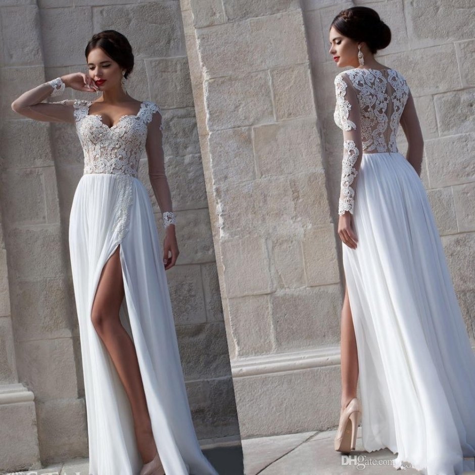 Короткое свадебное платье с пышными рукавами