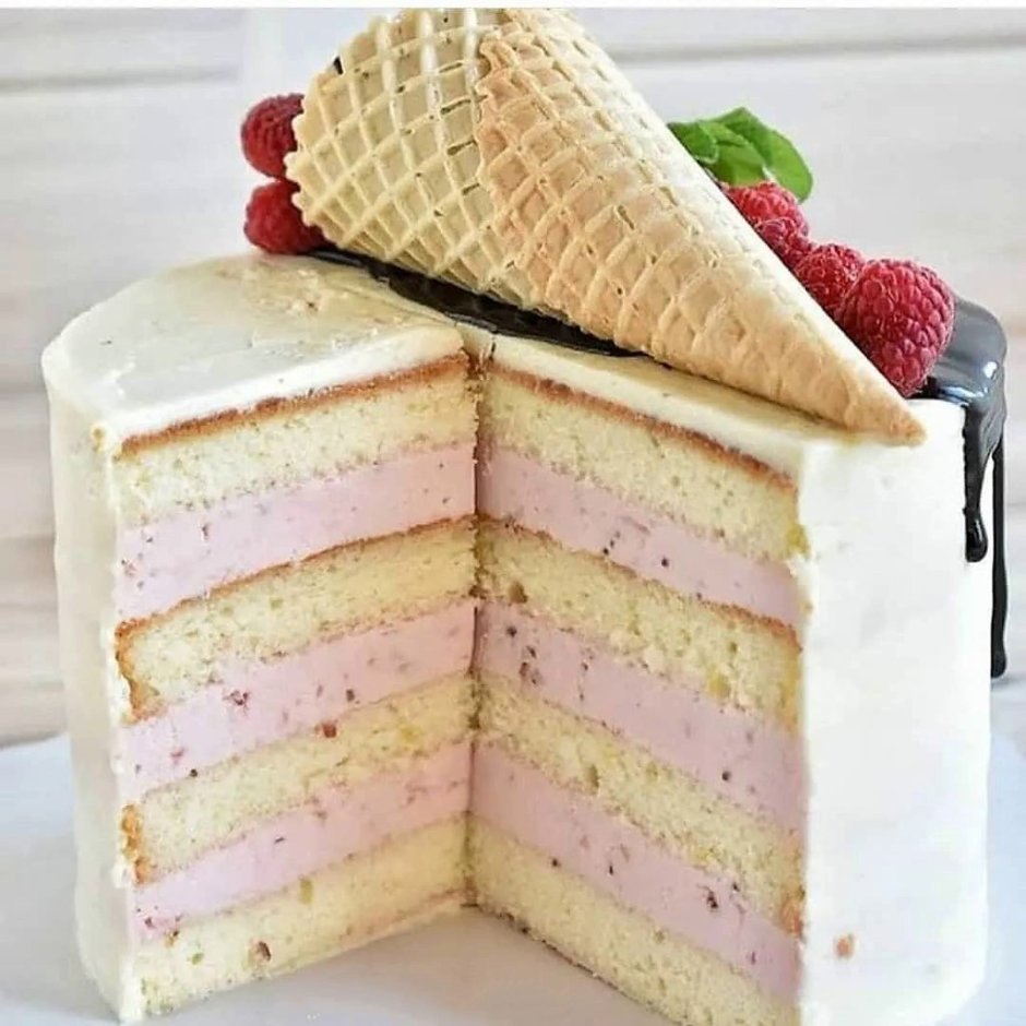 Йогуртовый ванильный бисквит торт
