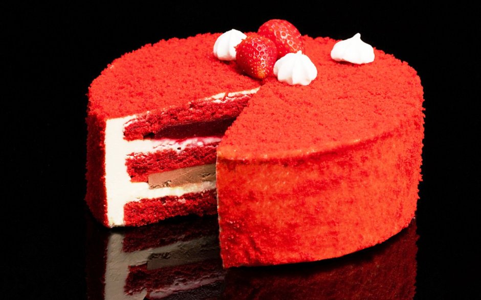 Бисквитный торт красный бархат
