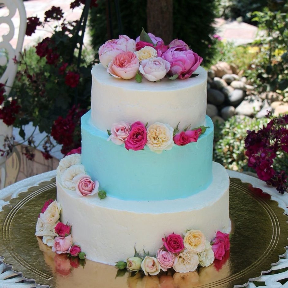 Свадебный торт ярусный