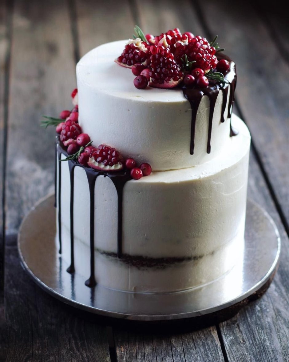 Свадебный торт с подтеками