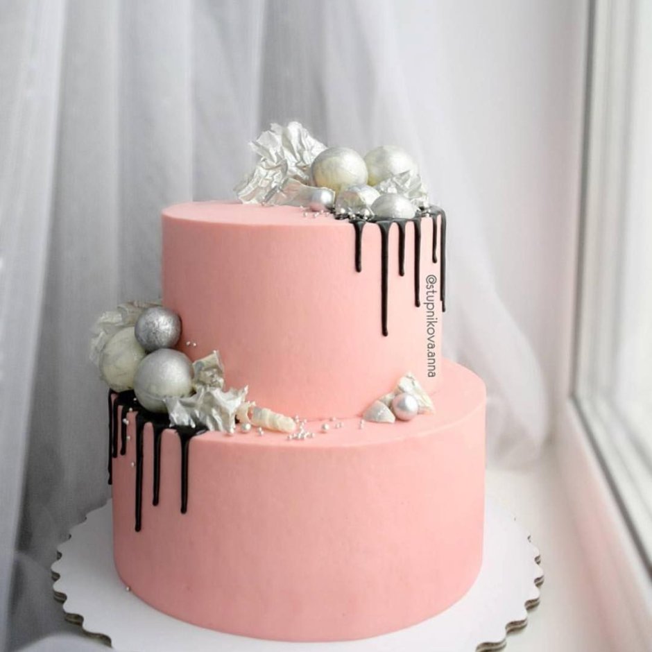 Свадебный торт двухъярусный персиковый