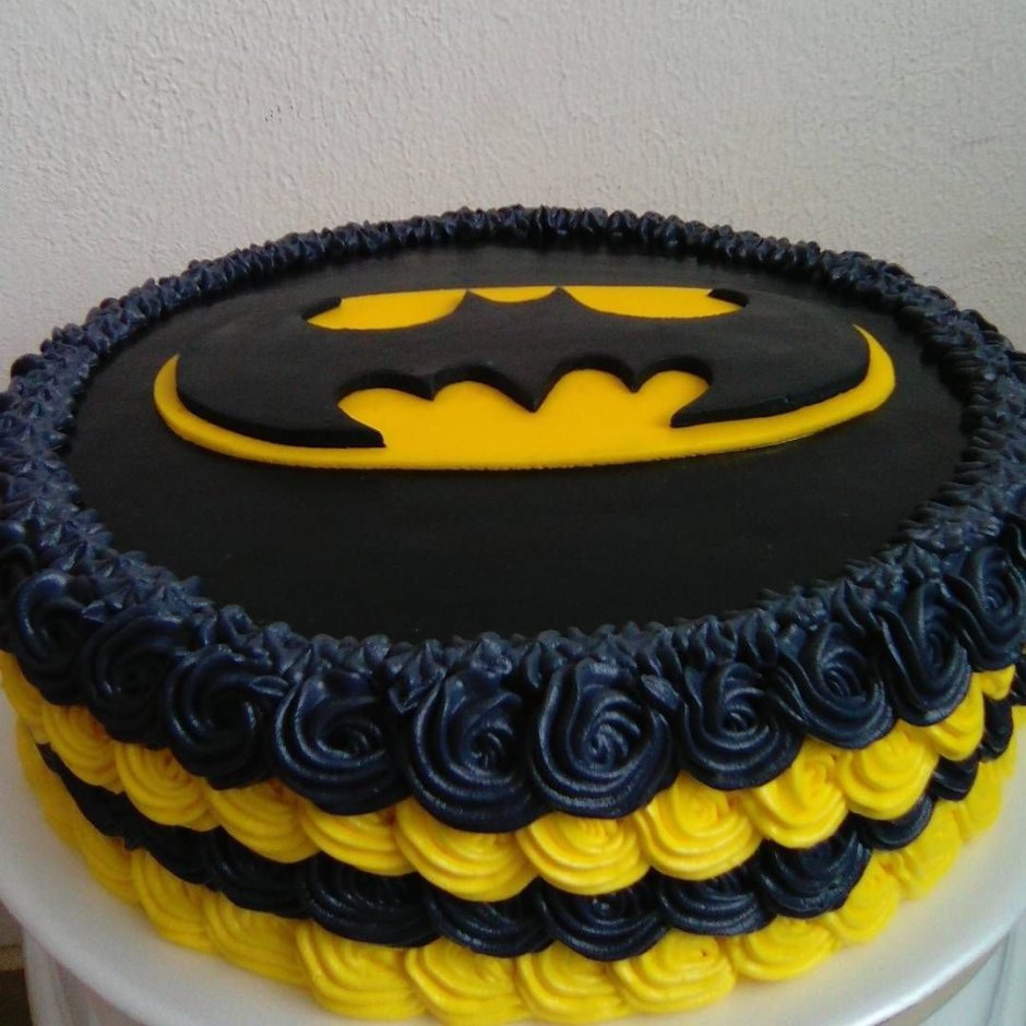 Торт Бэтмен кремовый