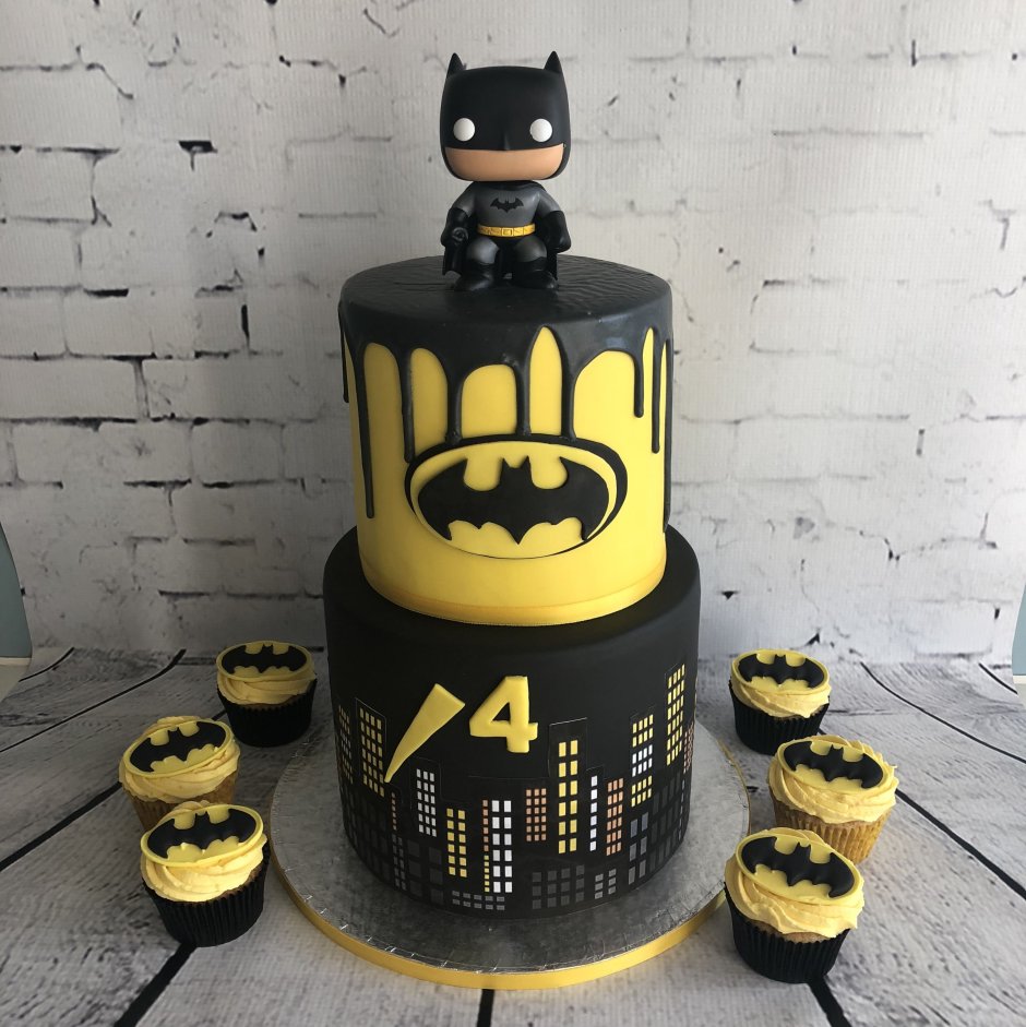 Украшение торта Бэтмен