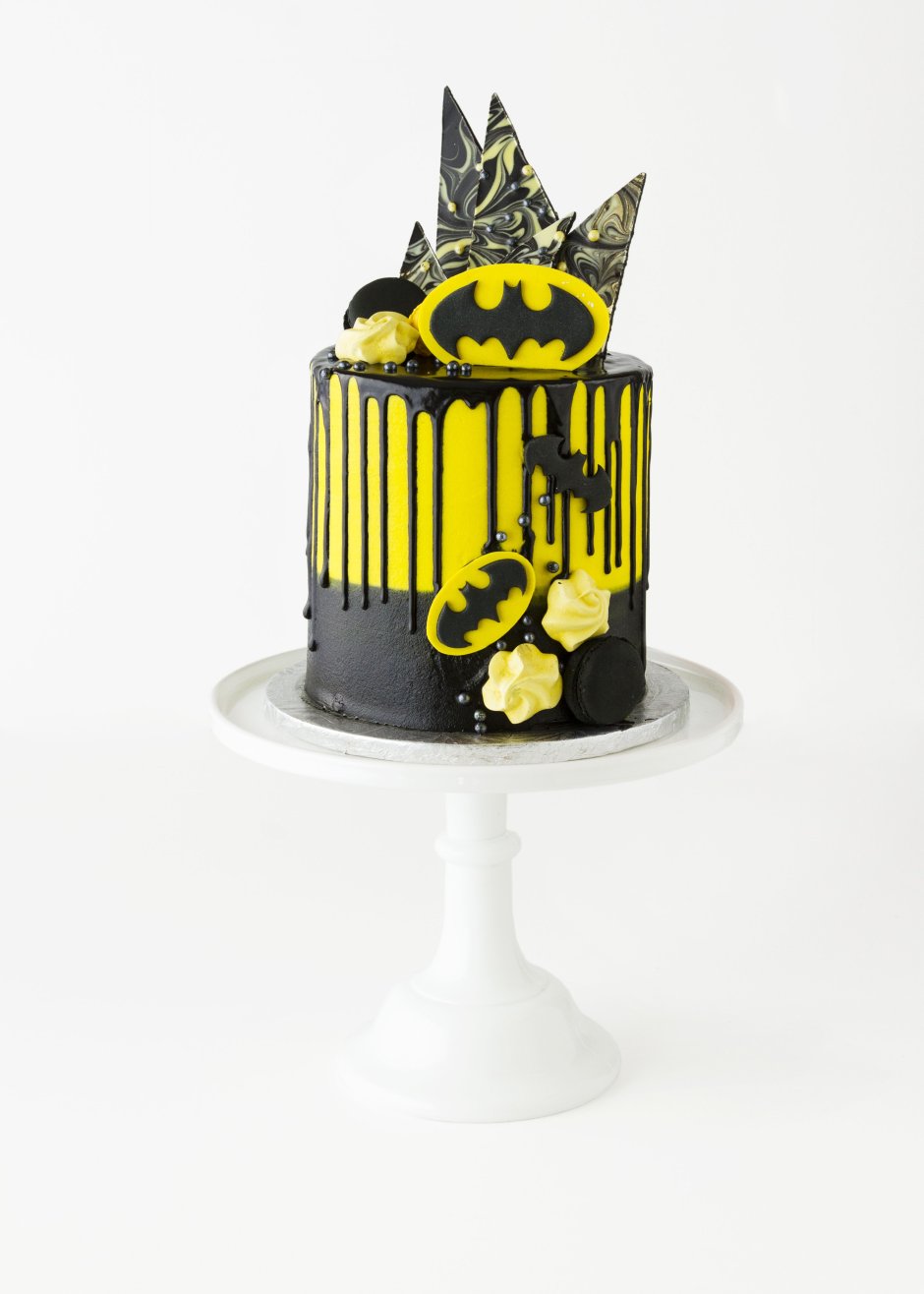 Украшение торта Бэтмен