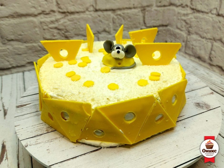 Сырный свадебный торт