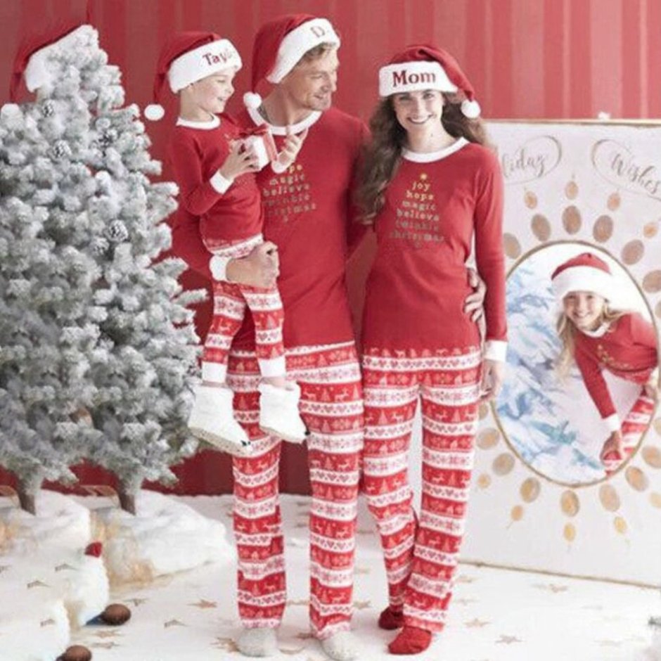 Рождественские костюмы для всей семьи