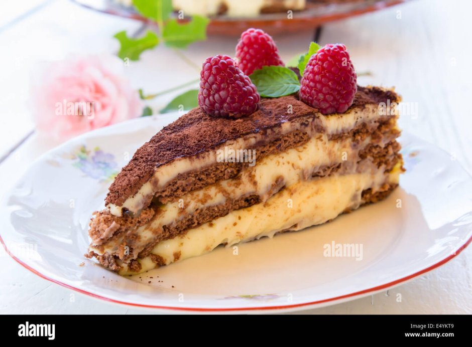 Торт Павлова безе крем малиновый