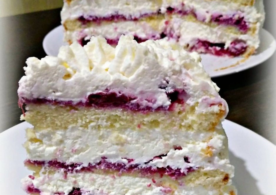 Бисквитный торт с кремом из маскарпоне