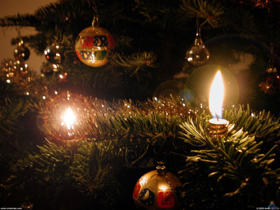 Новогодняя свеча "елка"