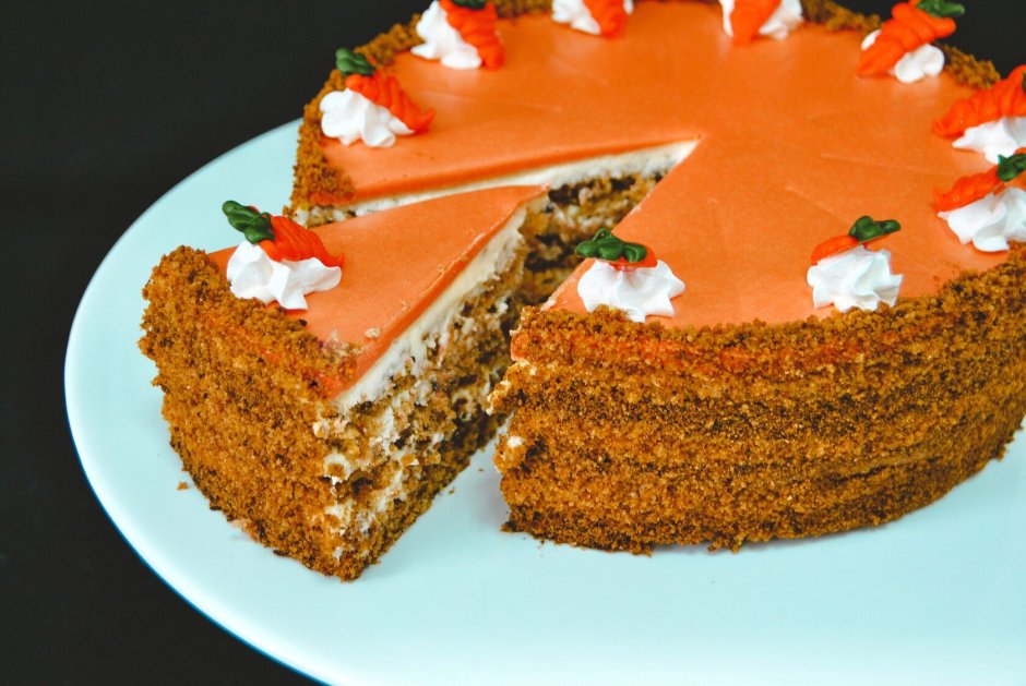 Десерты морковный торт светлый фон для меню