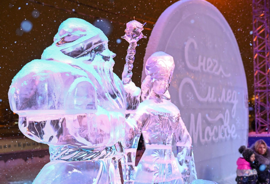 Выставка ледяных скульптур в Москве парк Горького
