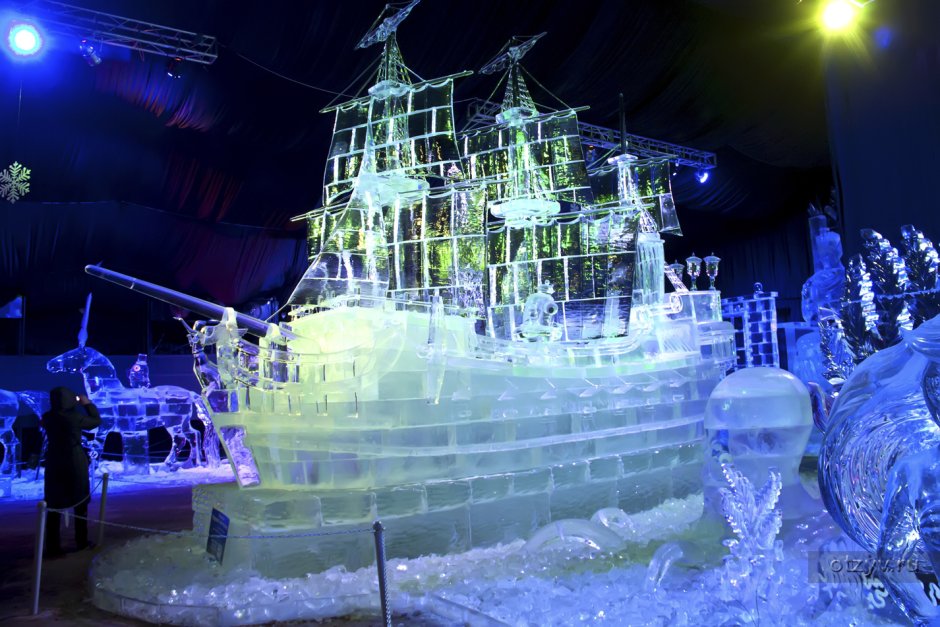 Фестиваль ледяных скульптур в Санкт-Петербурге