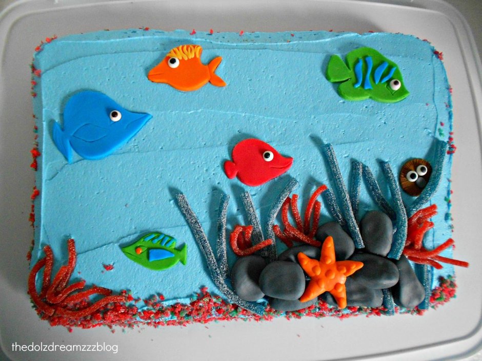 Торт пруд с рыбками