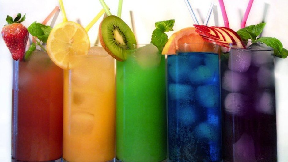 Разноцветные напитки
