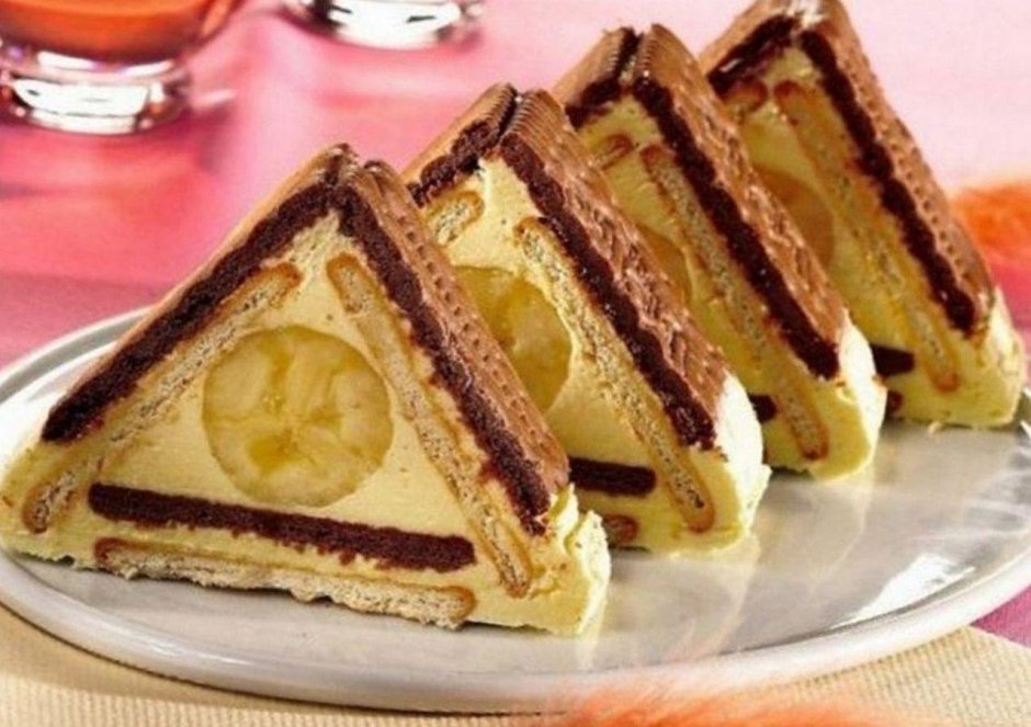 Торт треугольник из печенья с творогом