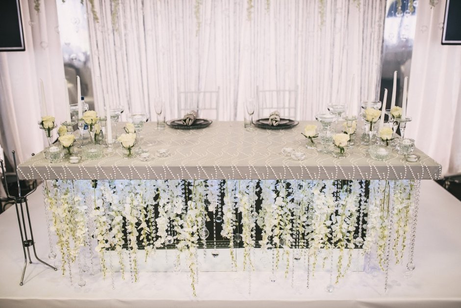 Зеркальный стол на свадьбу