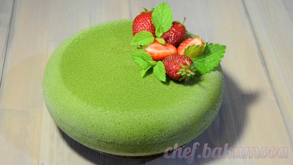 Муссовый торт зеленый велюр