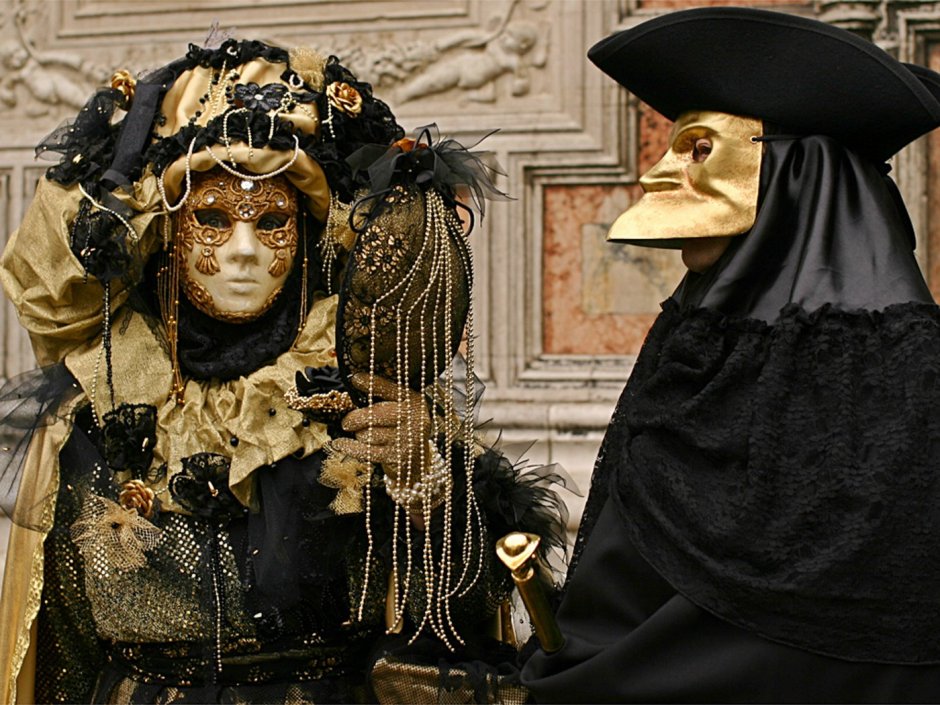 Золотая маска Баута