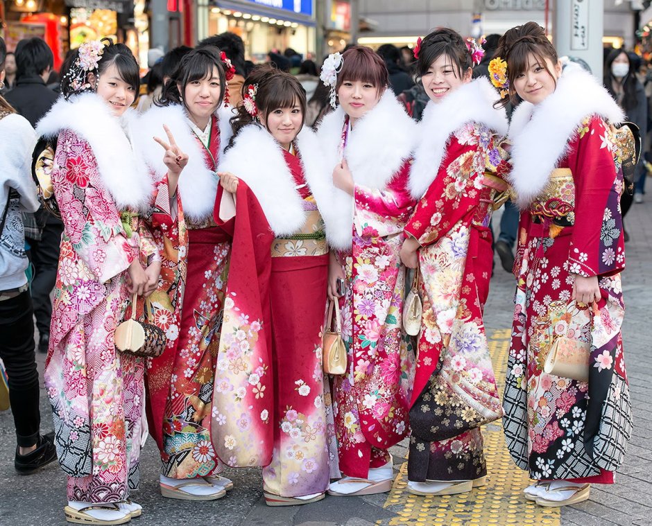 Зимние кимоно в Японии фурисодэ
