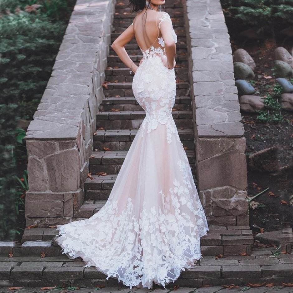 Свадебное платье Русалка с открытой спиной