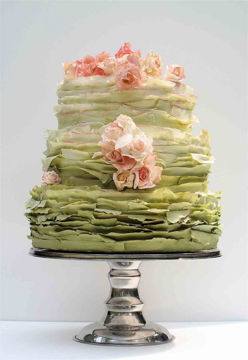 Свадебный торт фисташковый