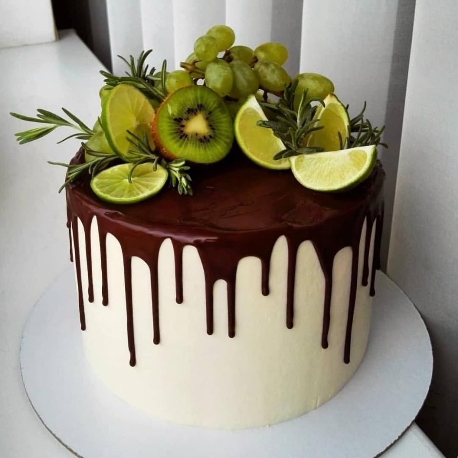 Торт с виноградом