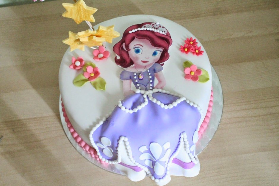 Торт для девочки фиолетовый с принцессами