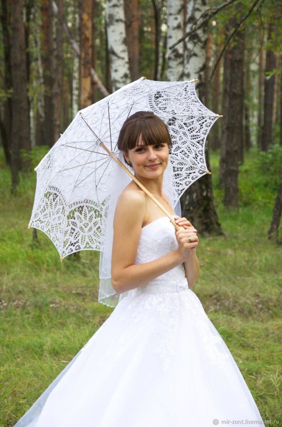 Невеста с зонтом