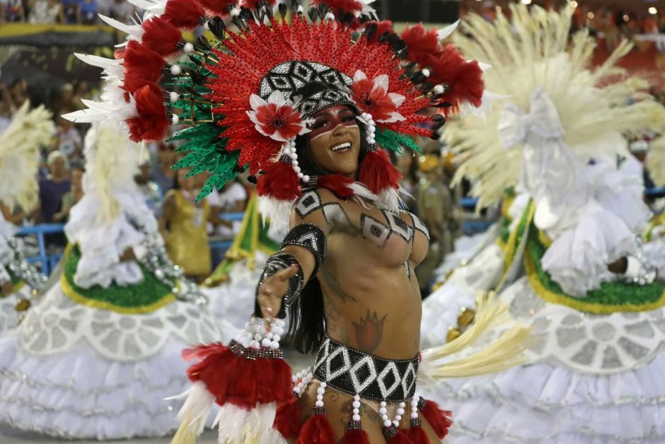 Бразильский карнавал платформы самбадром