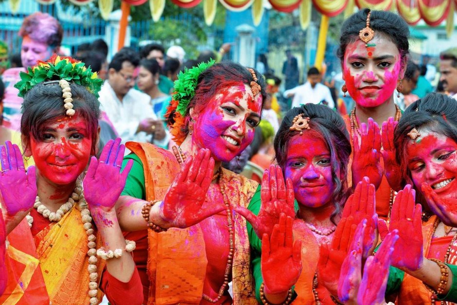 Индийские краски Холи