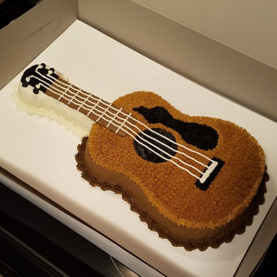 Кремовый торт гитара