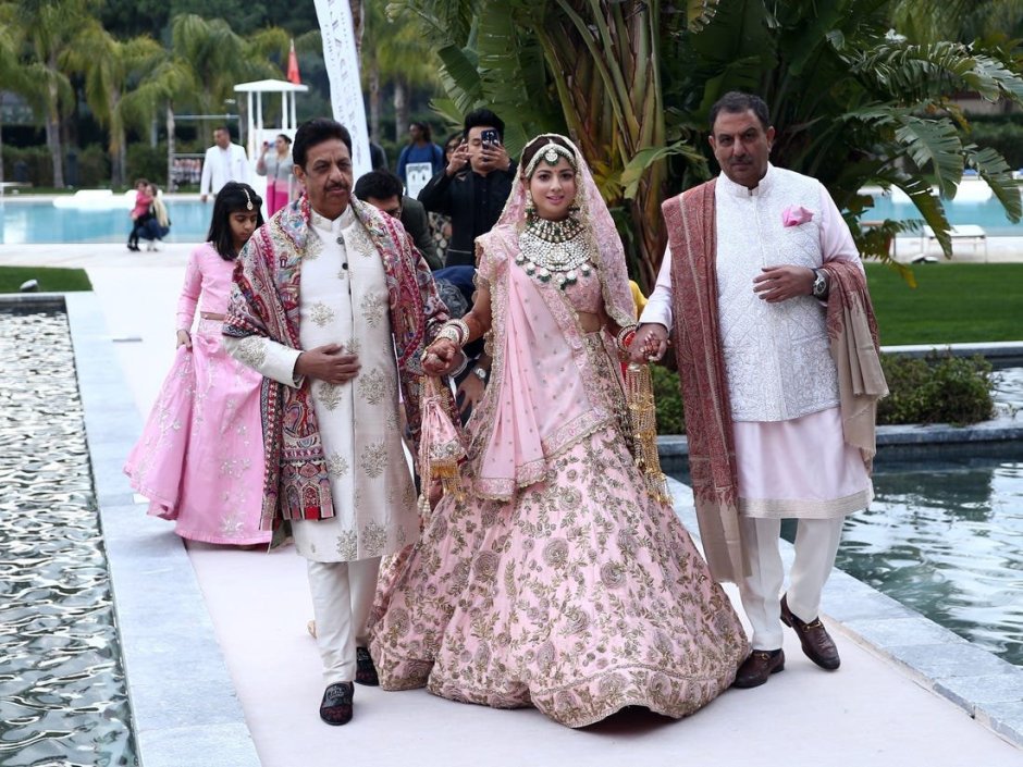 Богатые невесты Индии