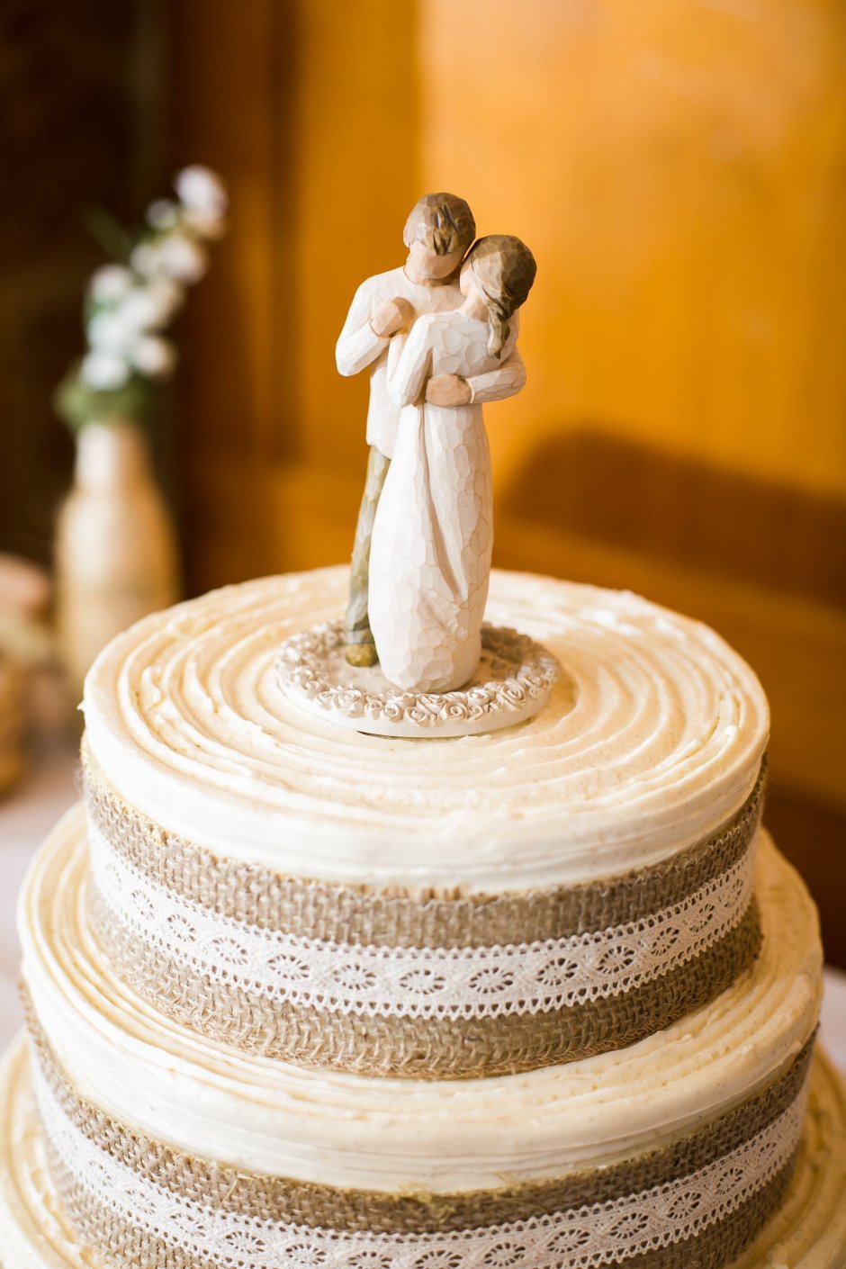 Свадебный торт в стиле эко рустик